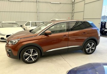 Peugeot 3008 II Crossover 1.2 PureTech 130KM 2017 Peugeot 3008 3008 GT line 1.2 Tbenz 130 km Full 104.000 km Warszawa