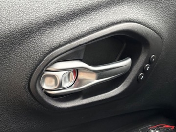 Jeep Cherokee V Terenowy 2.0 MJD 170KM 2014 Jeep Cherokee Kamera LineAsisst Navi Skora Automat 4x4 Panorama 2.0 Diesel, zdjęcie 35