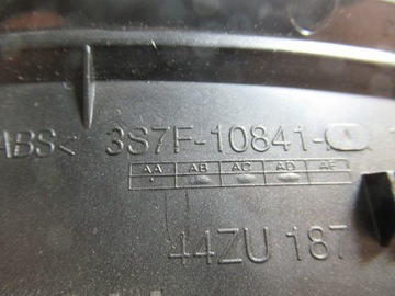 BUDÍKY PŘÍSTROJOVÁ DESKA FORD MONDEO MK3 2.0 TDCI 2,0