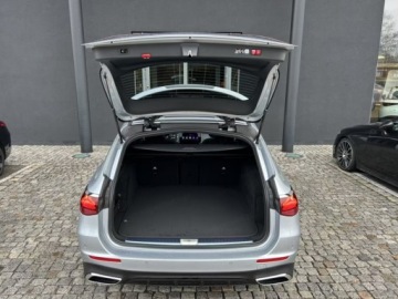 Mercedes Klasa E W214 All-Terrain 2.0 220d 197KM 2026 E Klasa 220 d 4-Matic AMG Estate 2.0 (197KM) 2026, zdjęcie 5