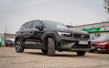 Volvo XC40 Crossover Facelifting 2.0 B5 250KM 2022 Volvo XC 40 Volvo XC40 2.0 B5 AWD 250KM Mild Hybrid 2.0 Benzyna 250KM, zdjęcie 3