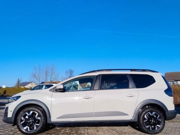 Dacia Jogger 2025 Od ręki - Journey 7-miejsc 1.8 Full Hybrid 155KM, zdjęcie 1