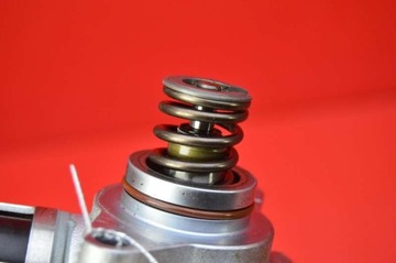 PUMPIČKA ČERPADLO PALIVA PE31203F0 MAZDA MX5 MX-5 IV ND 2.0 SKYACTIV 20R