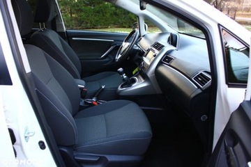 Toyota Verso Minivan Facelifting 1.6 D-4D 112KM 2015 Toyota Verso Toyota Verso 1.6 D-4D 7-Sitzer StartStop Skyview Edition 1.6, zdjęcie 38