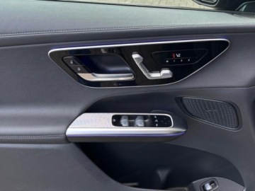 Mercedes GLC C254/X254 2025 GLC Coupe 300 e 4-Matic AMG Line 2.0 (360KM) 2025, zdjęcie 12