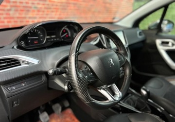 Peugeot 2008 I SUV 1.2 PureTech 110KM 2015 Peugeot 2008 Compass Czujniki Navi Gwarancja w cenie Warszawa VKXA 1.2, zdjęcie 15