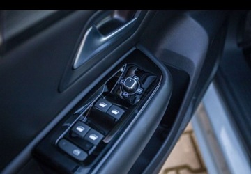 Citroen C5 III 2023 Citroen C5X C5 X 1.2 PureTech Shine EAT8 SalonPL FVat Bogata Wersja Od Reki, zdjęcie 18