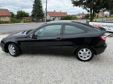 Mercedes Klasa C W203 Coupe W203 1.8 (C 200 Kompressor) 163KM 2005 Mercedes-Benz Klasa C MERCEDES W 203 COUPE Tylko 100000tys km Lift 2005 Pa, zdjęcie 3