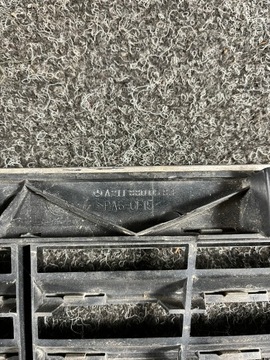 MASKA MŘÍŽKA CHLADIČŮ MERCEDES W211 A2118800583