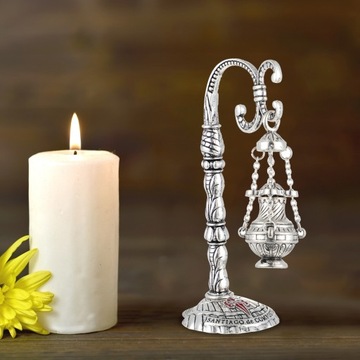 Ozdoby kościelne z kadzidłem