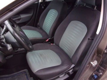 Fiat Punto Grande Punto Hatchback 5d 1.4 8v 77KM 2009 Fiat Punto II wł, zdjęcie 14