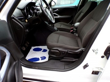 Opel Zafira C Tourer 2.0 CDTI ECOTEC 110KM 2013 Opel Zafira Gwarancja / 7 Osobowy / 2,0 CDTI, zdjęcie 25