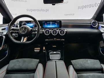 Mercedes CLA C118/X118 Coupe Facelifting 2.0 220 190KM 2025 MERCEDES-BENZ CLA 220 4-Matic AMG Line 2.0 (190KM) 2025, zdjęcie 5