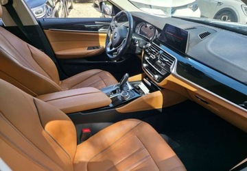 BMW Seria 5 G30-G31 Limuzyna 530e iPerformance 252KM 2019 BMW Seria 5 BMW Seria 5 2.0 Hybryda Plug-in 252KM, zdjęcie 12