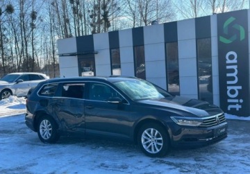 Volkswagen Passat B8 Variant 2.0 TDI BlueMotion SCR 150KM 2018 Volkswagen Passat 2.0TDI 150KM 2018r. DSG auto zarejestrowany i ubezpieczo