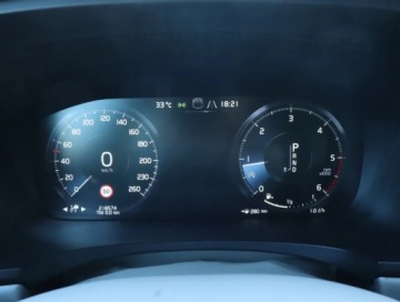 Volvo V90 II Kombi 2.0 D4 190KM 2017 Volvo V90 D4 AWD, Salon Polska, Serwis ASO, zdjęcie 10
