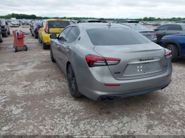 Maserati Ghibli III 2021 Maserati Ghibli S Q4 2021 3.0l 3.0 Benzyna 424KM, zdjęcie 3