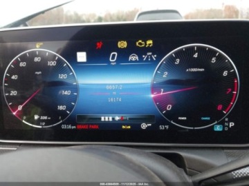 Mercedes Klasa C W206 2023 Mercedes-Benz Klasa C 300 4Matic 2023 2.0L 2.0 Benzyna 255KM, zdjęcie 10