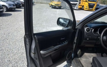 Suzuki Grand Vitara II SUV 2.0 i 16V 140KM 2006 Suzuki Grand Vitara 2.0 B Gaz 4x4 Automat Klima Serwisowany 2.0 140KM, zdjęcie 16