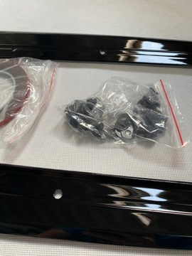 БОКОВЫЕ БОКОВЫЕ НАКЛАДКИ BMW F30 F31 ГЛЯНЦЕВЫЙ ЧЕРНЫЙ