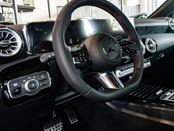 Mercedes CLA C118/X118 Shooting Brake Facelifting 2.0 200d 150KM 2025 CLA 200 d AMG Line Shooting Brake 2.0 (150KM) 2025, zdjęcie 7