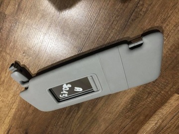 СОЛНЦЕЗАЩИТНЫЙ КОЗЕРОК AUDI A3 8P