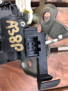 AUDI A6 C6 AVANT\KOMBI A3 8P ЗАМОК ЗАДНЕЙ ДВЕРИ SPORTBACK