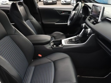 Toyota RAV4 V SUV 2.5 Hybrid Dynamic Force 218KM 2020 Toyota RAV 4 2.5 Hybrid, Salon Polska, zdjęcie 8