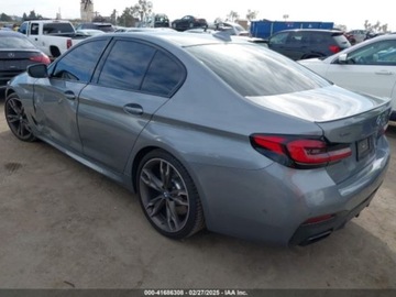 BMW Seria 5 G90-91 2023 BMW Seria 5 2023r., M550I, od ubezpieczalni 4.4 Benzyna 523KM, zdjęcie 4