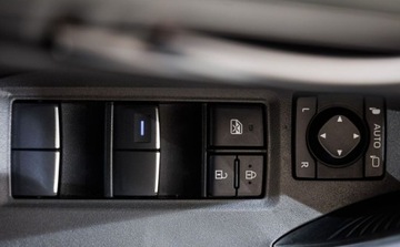 Toyota RAV4 V SUV 2.5 Hybrid Dynamic Force 222KM 2020 Toyota RAV4 2.5 Hybrid Executive 4x4 2.5 Hybryda 222KM, zdjęcie 36