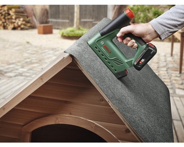 Аккумуляторный степлер Bosch UniversalTacker 18V-14