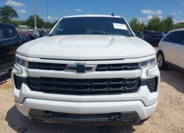 Chevrolet Silverado II 2022 Chevrolet Silverado 2022, 5.3L, 4x4, 1500, od ubezpieczalni, zdjęcie 1