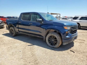 Chevrolet Silverado II 2022 Chevrolet Silverado K1500 Custom 2022 2.7l 2.7 Benzyna 310KM, zdjęcie 4