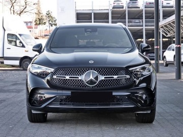 Mercedes GLC C254/X254 Coupe 2.0 220d 197KM 2025 MERCEDES-BENZ GLC 220 d 4-Matic AMG Line Suv 197KM 2025, zdjęcie 1