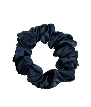ONLYGHD MAŁA SATYNOWA SCRUNCHIE - gumka do włosów w kolorze granatowym