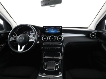 Mercedes GLC C253 SUV Facelifting 2.0 220d 194KM 2019 Mercedes GLC 220 FV23% 4x4 automat full LED navi, zdjęcie 14