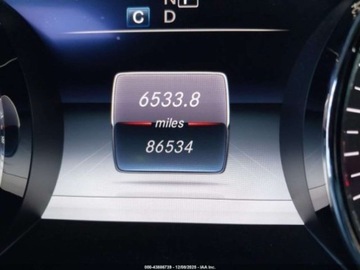 Mercedes Klasa E W213 2019 Mercedes-Benz Klasa E E 300, od ubezpieczalni 2.0 Benzyna 241KM, zdjęcie 11