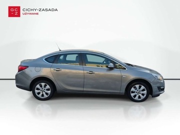 Opel Astra J Sedan 1.4 Turbo ECOTEC 140KM 2017 Opel Astra Salon PL 1.4T Zadbany 1.4 Benzyna 140KM, zdjęcie 5