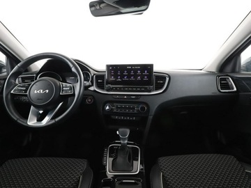 Kia XCeed PHEV 1.6 GDi Plug-in Hybrid 141KM 2022 Kia XCeed PHEV full LED panorama navi kamera i, zdjęcie 14