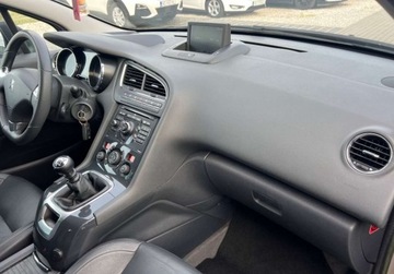 Peugeot 5008 I Minivan 2.0 HDi FAP 150KM 2012 Peugeot 5008 2.0D 150KM 6Bieg.ALU17Zima SkorGrzane Panor.Hak Navi Ledy Xen, zdjęcie 12