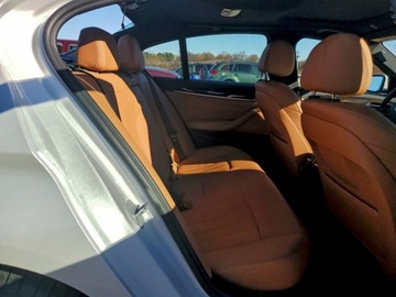 BMW Seria 5 G30-G31 2021 BMW Seria 5 530xi 2021 2.0l 2.0 Benzyna 248KM, zdjęcie 10