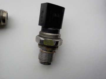 5WS40683, KA51-S06, FORD TRANSIT IV 2.2 TDCI ORG Sensor Druck des Kraftstoffsbehälters 5WS40683 KA51-S06 | thumb 1