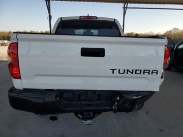Toyota Tundra II 2020 Toyota Tundra Crewmax Limited 2020 5.7l 5.7 Benzyna 381KM, zdjęcie 2