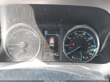 Toyota RAV4 IV 2017 Toyota RAV4 2017 TOYOTA RAV4 HYBRID XLE 2.5 Hybryda 150KM, zdjęcie 14