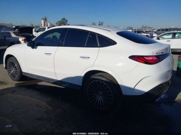 Mercedes GLC C254/X254 2024 Mercedes-Benz GLC 300 4Matic Coupe 2024 2.0l 2.0 Benzyna 255KM, zdjęcie 3
