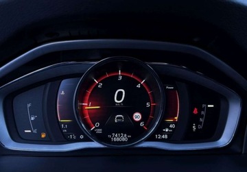 Volvo V60 I Kombi Facelifting 2.0 D4 DRIVE-E 190KM 2018 Volvo V60 R-Design D4 190KM skora BEZWYPADKOWY automat gwarancja, zdjęcie 21