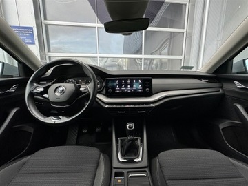 Skoda Octavia IV Liftback 1.5 TSI EVO 150KM 2021 Skoda Octavia 1.5TSI 150KM Ambition l Reflektory L, zdjęcie 6