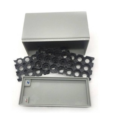 Контейнер для аккумуляторов 18650 - корпус 7х3 - корзина для аккумуляторных батарей