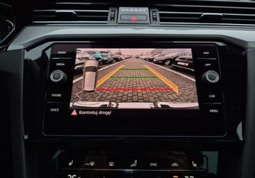 Volkswagen Passat B8 Variant Facelifting 1.5 TSI EVO 150KM 2023 Volkswagen Passat Variant SalonPL Business 1.5TSI 150KM DSG Skora Navi Kam, zdjęcie 29