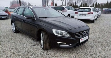Volvo V60 I Kombi Facelifting 2.0 D4 DRIVE-E 190KM 2016 Volvo V60 2.0D 190 kM Klima Grzana Kanapa Skora Navi Bluetooth Xenon GWARA, zdjęcie 1